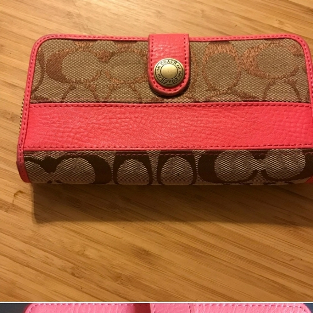 coach wallet